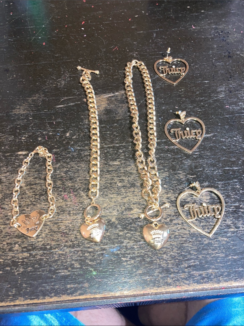 Juicy Couture Gold Heart Charm Necklace Set